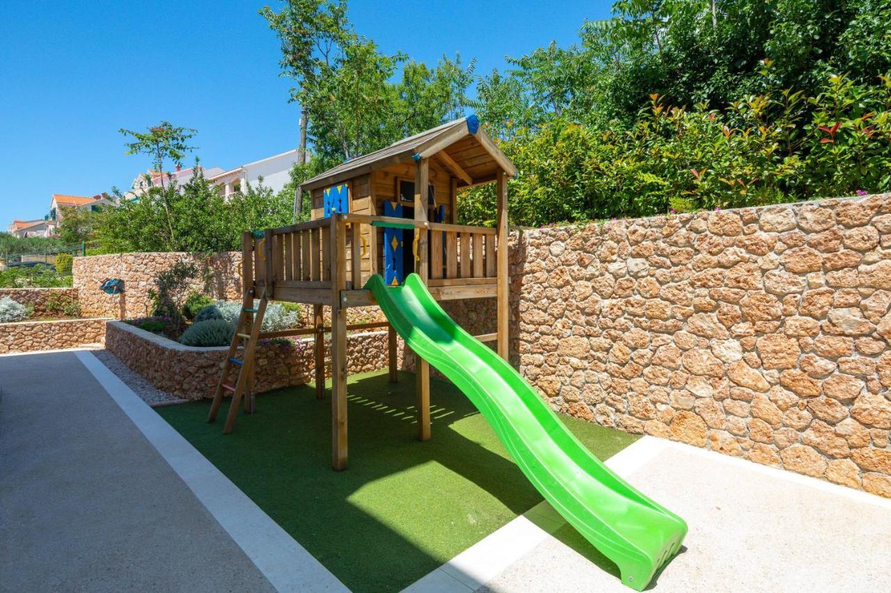 Apartments Valentina Μπολ Εξωτερικό φωτογραφία