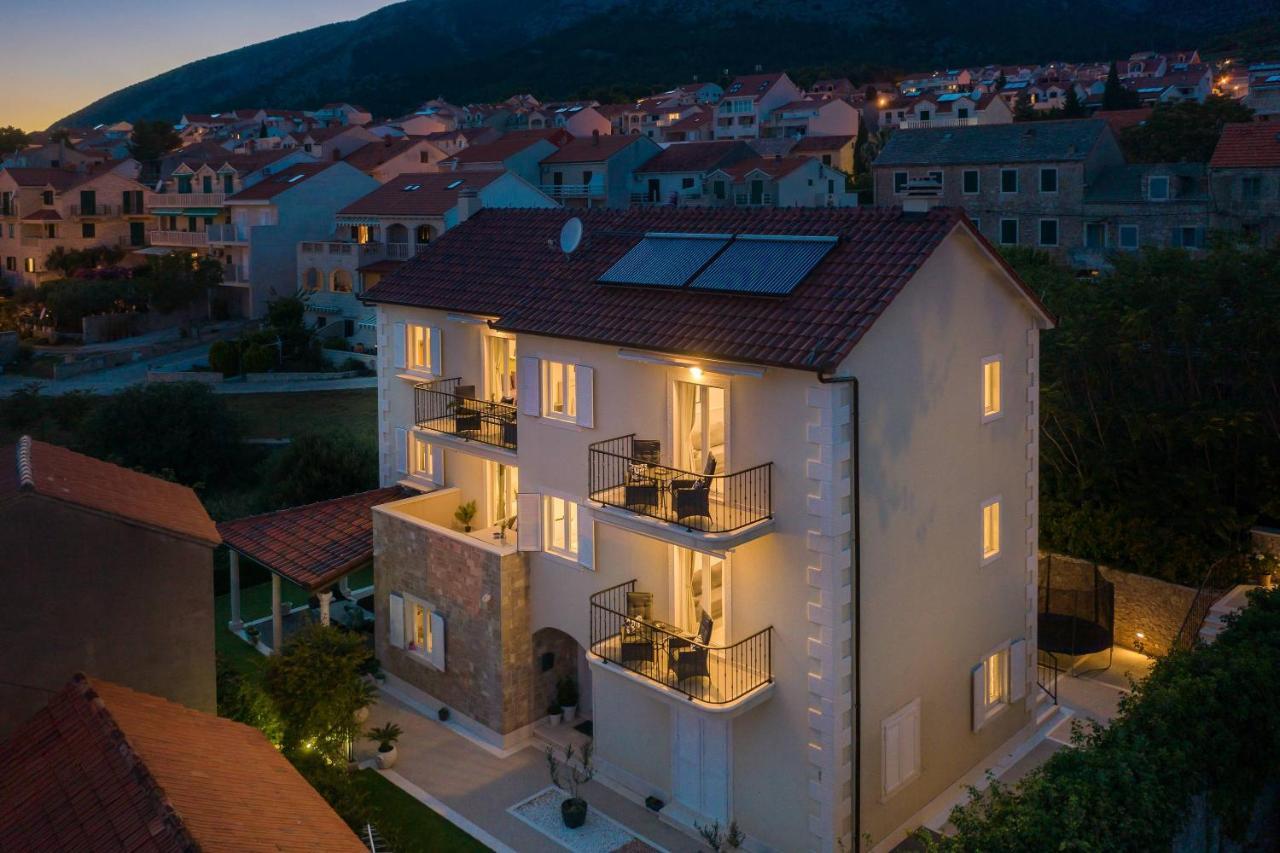Apartments Valentina Μπολ Εξωτερικό φωτογραφία