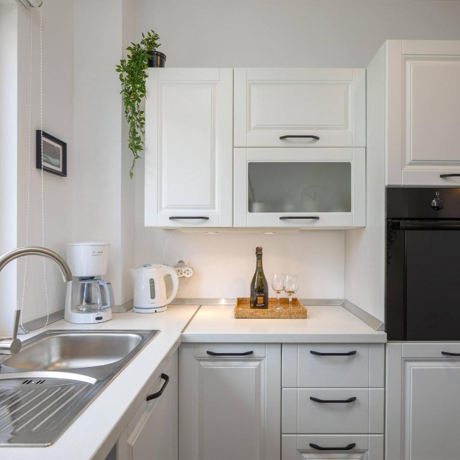Apartments Valentina Μπολ Εξωτερικό φωτογραφία