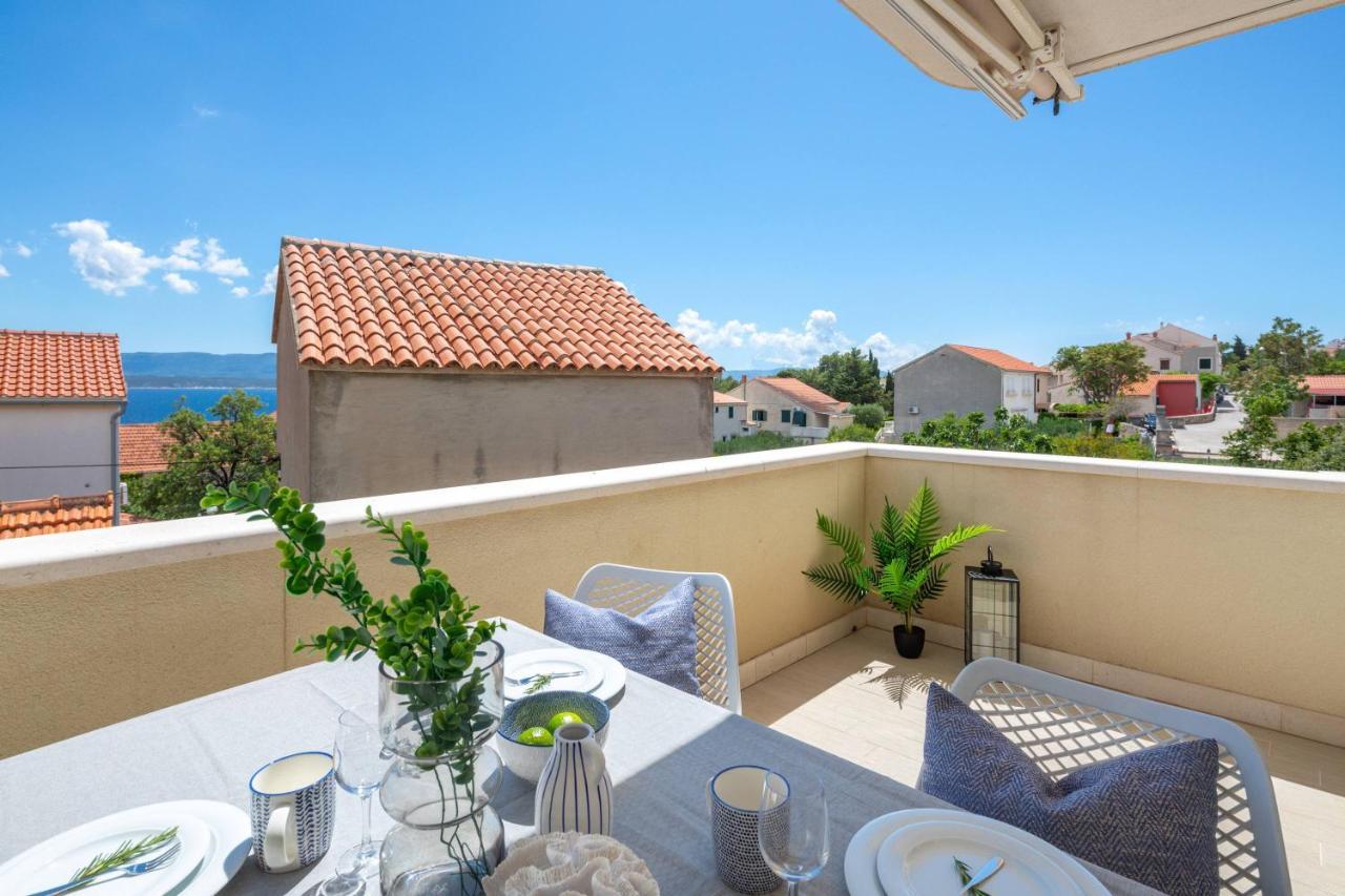 Apartments Valentina Μπολ Εξωτερικό φωτογραφία